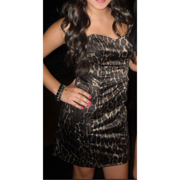 Guess Leopard Dress - Picture 3 of 3